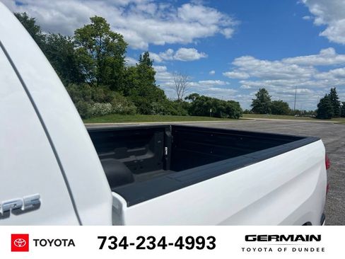 Used 2021 Toyota Tundra SR5 AWD/4WD image 17