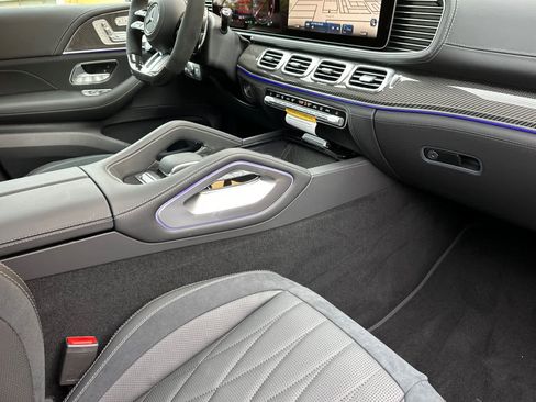 New 2026 Mercedes-Benz GLE 53 AMG 4MATIC Coupe image 15