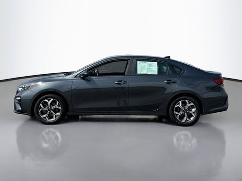 Used 2020 Kia Forte LXS FWD image 4