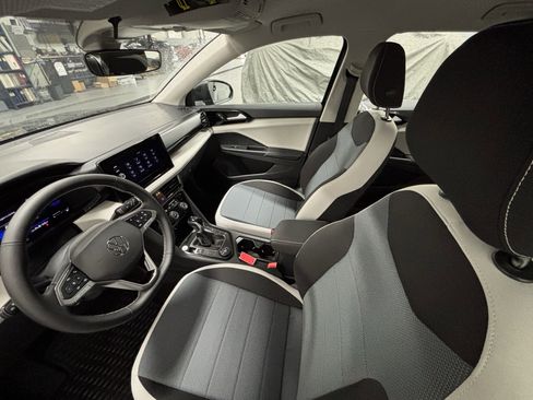 New 2025 Volkswagen Taos S image 5