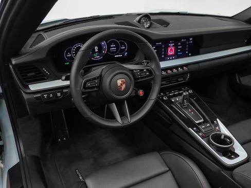 Used 2025 Porsche 911 Targa 4 GTS image 46