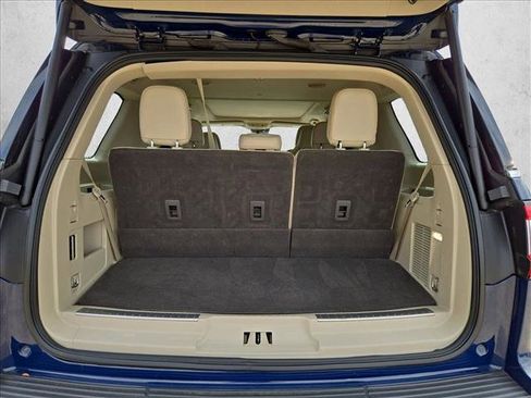 Used 2019 Lincoln Navigator Reserve w/ Cargo Package image 6