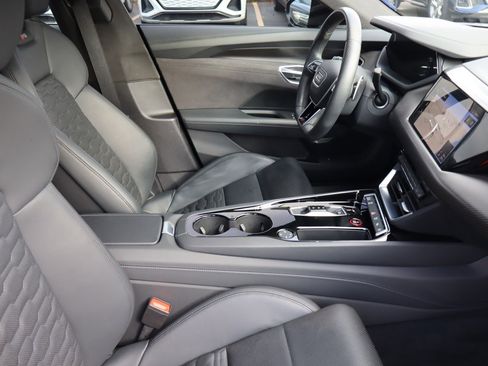 Used 2023 Audi RS e-tron GT w/ Carbon Performance Package image 13