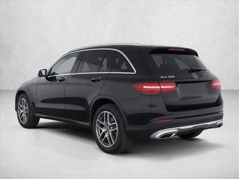 Used 2019 Mercedes-Benz GLC 300 image 5