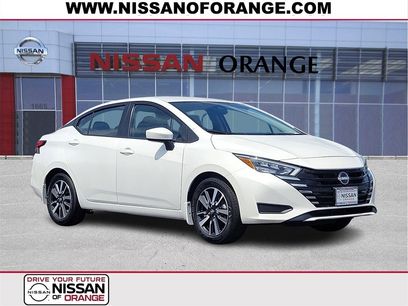 New 2025 Nissan Versa SV w/ Trunk Package