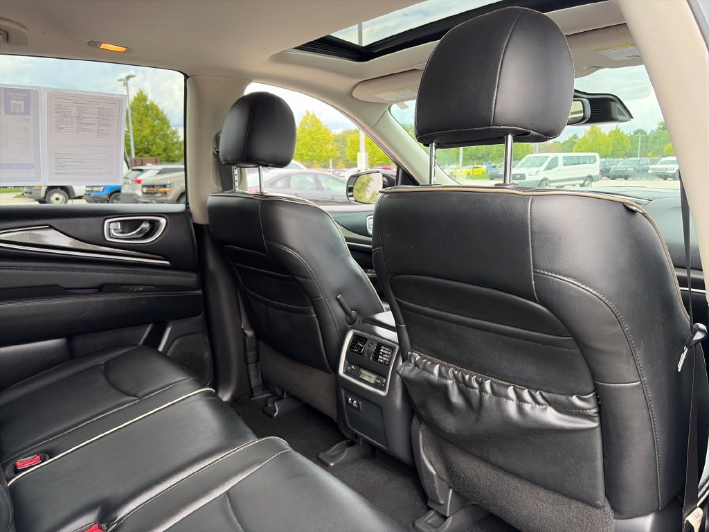 Used 2019 INFINITI QX60 Pure AWD/4WD image 32