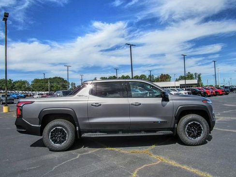 New 2026 Chevrolet Silverado EV Trail Boss w/ Premium Package image 3