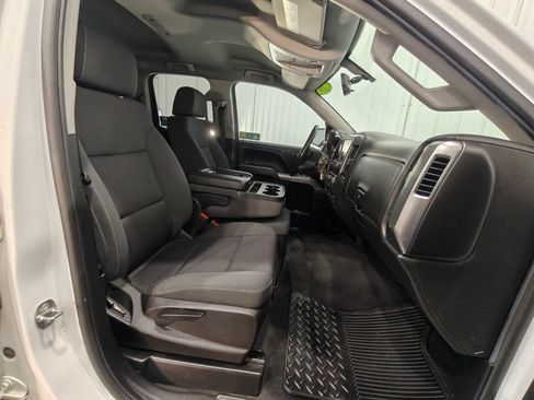 Used 2019 Chevrolet Silverado 1500 LT w/ All Star Edition AWD/4WD image 25