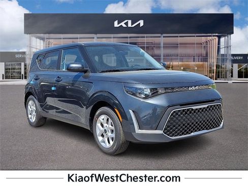 New 2025 Kia Soul LX w/ LX Technology Package image 1