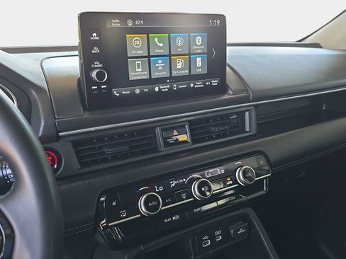 Certified 2025 Honda Pilot EX-L image 20