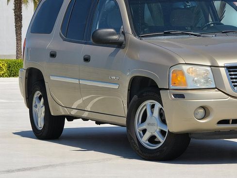 Used 2006 GMC Envoy XL SLE w/ Sle Preferred Equipment Group image 2