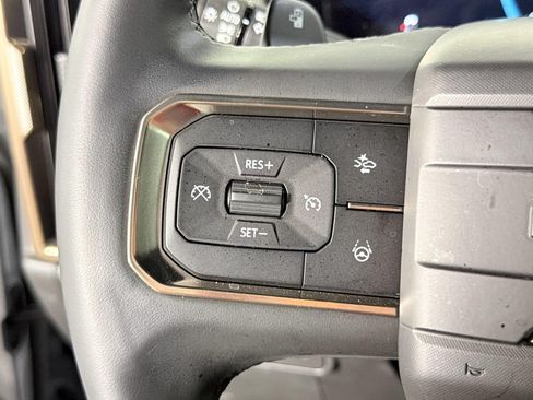 Used 2025 GMC Hummer EV 2X AWD/4WD image 26