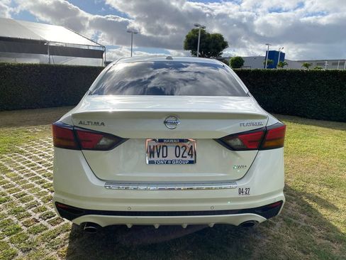 Used 2019 Nissan Altima 2.5 Platinum AWD/4WD image 24