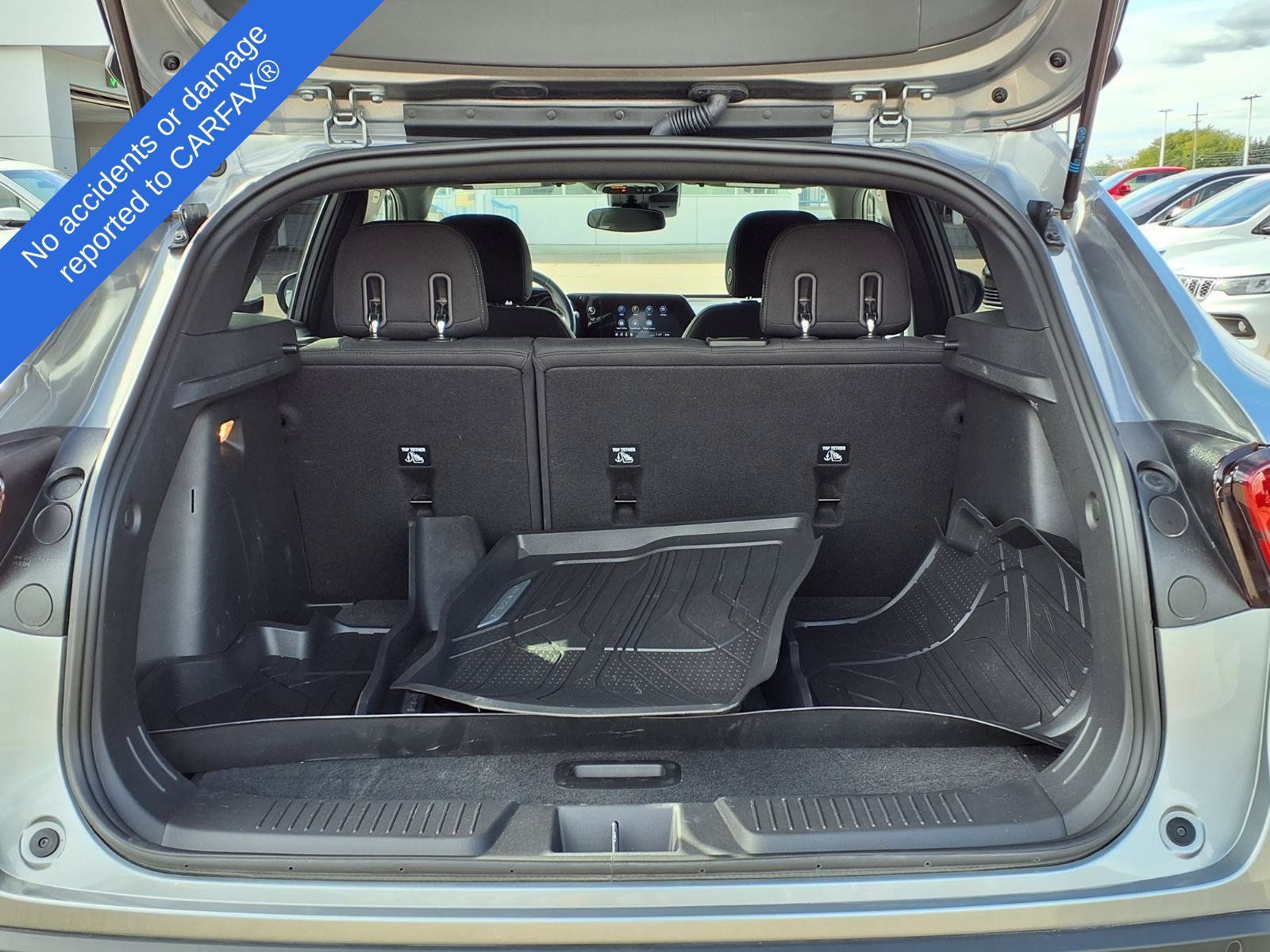 Used 2024 Chevrolet Trax RS w/ Driver Confidence Package FWD image 11