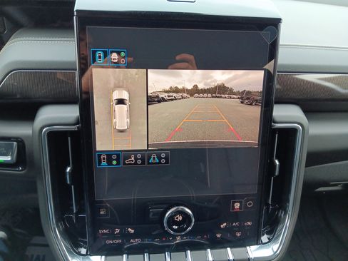 New 2026 GMC Yukon Elevation image 11