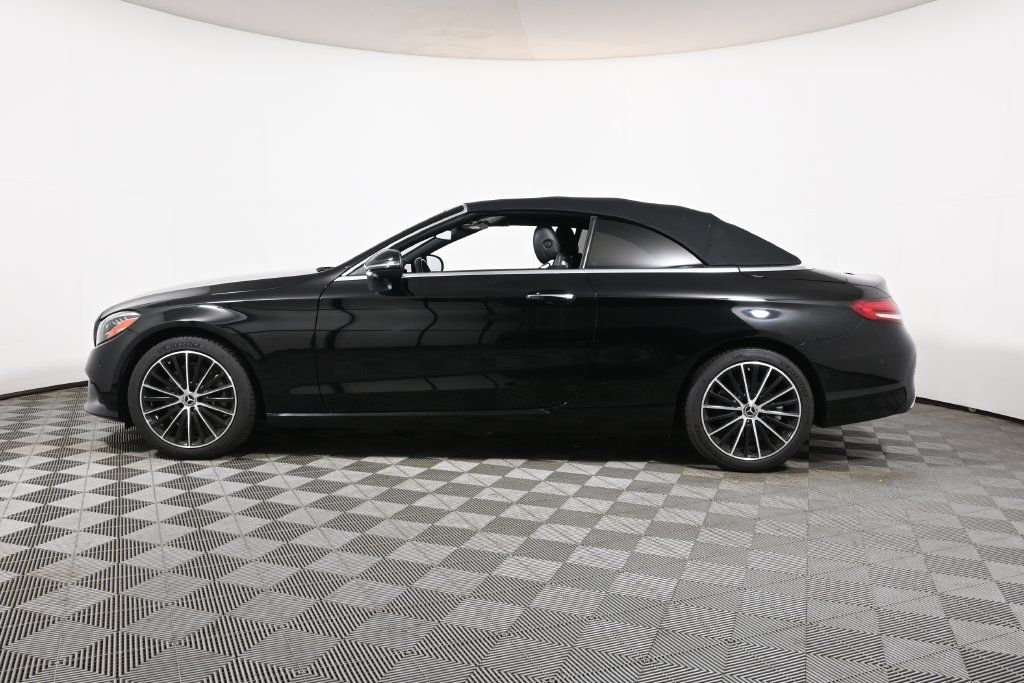 Used 2019 Mercedes-Benz C 300 Cabriolet image 2
