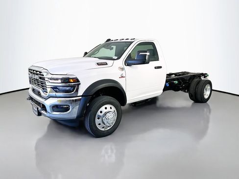 New 2026 RAM 4500 Tradesman RWD image 3