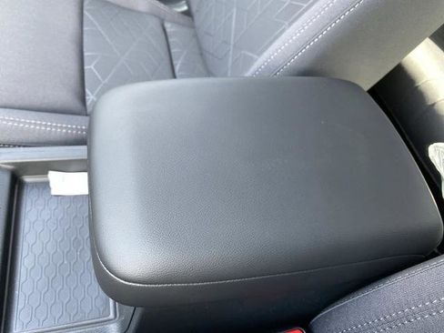 New 2026 Nissan Frontier SV w/ Tow Package image 17