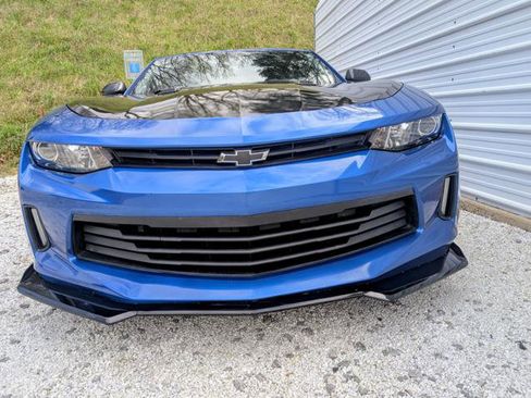 Used 2017 Chevrolet Camaro LT w/ Technology Package image 3