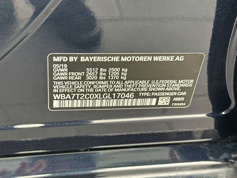 Used 2020 BMW 740i w/ Premium Package RWD image 35