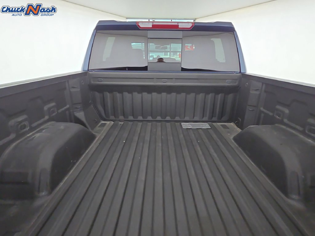 Used 2022 Chevrolet Silverado 1500 LTZ w/ Z71 Off-Road Package AWD/4WD image 30