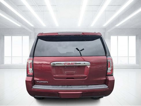 Used 2017 GMC Yukon Denali w/ Open Road Package image 4