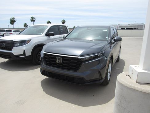 Used 2024 Honda CR-V LX image 1