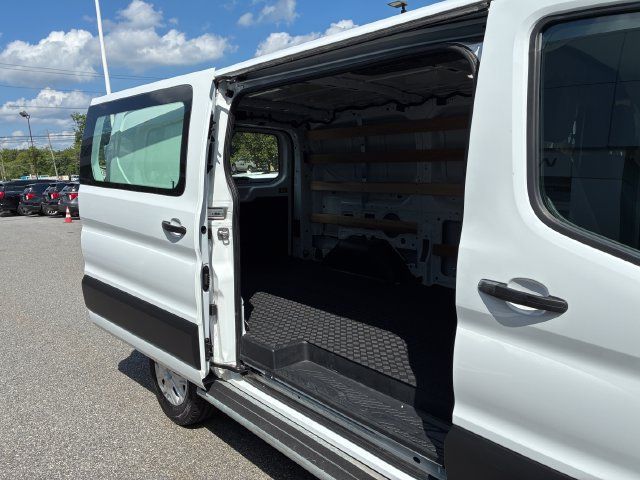 Certified 2025 Ford Transit 250 Low Roof w/ Exterior Upgrade Package RWD image 12