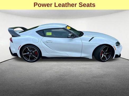 Used 2021 Toyota Supra Premium w/ Driver Assist Package RWD image 11
