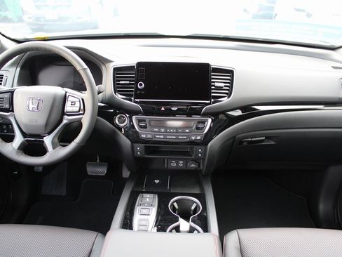 New 2026 Honda Ridgeline Black Edition image 38