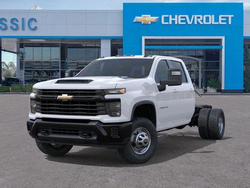 New 2025 Chevrolet Silverado 3500 W/T w/ WT Convenience Package image 6