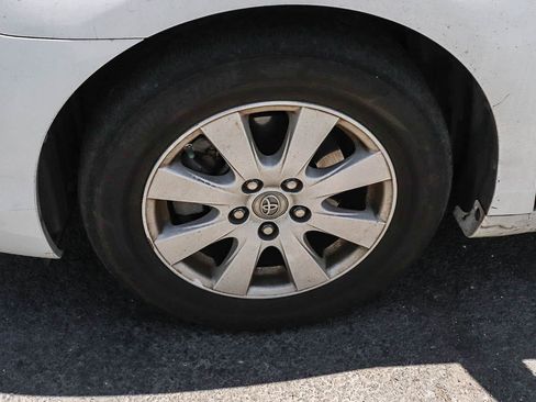 Used 2009 Toyota Camry Hybrid FWD image 20