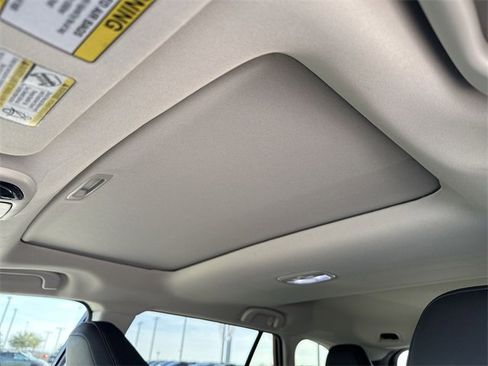 Certified 2025 Subaru Outback Limited image 20