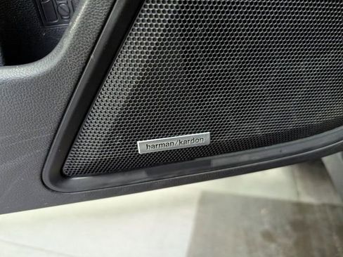 Used 2023 Subaru Outback Touring image 15