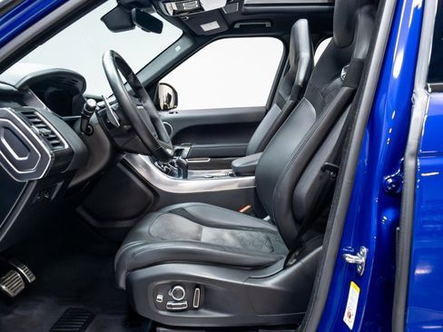 Used 2022 Land Rover Range Rover Sport SVR AWD/4WD image 6