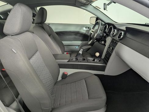 Used 2008 Ford Mustang GT image 23