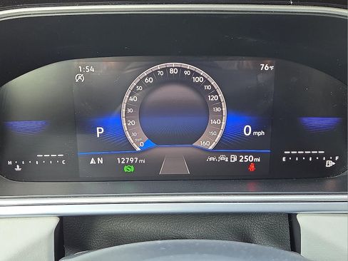 Used 2025 Volkswagen Taos SE FWD image 23
