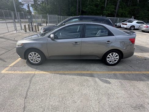 Used 2012 Kia Forte EX image 2