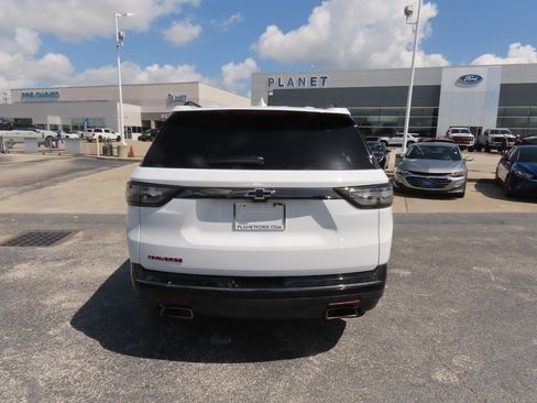 Used 2018 Chevrolet Traverse Premier w/ Redline Edition FWD image 13