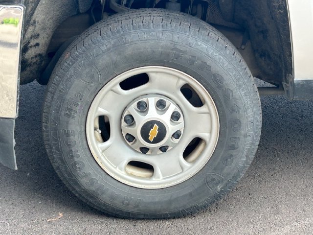 Used 2019 Chevrolet Silverado 2500 W/T AWD/4WD image 12