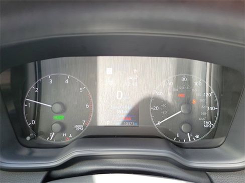 Used 2025 Toyota Corolla LE image 16