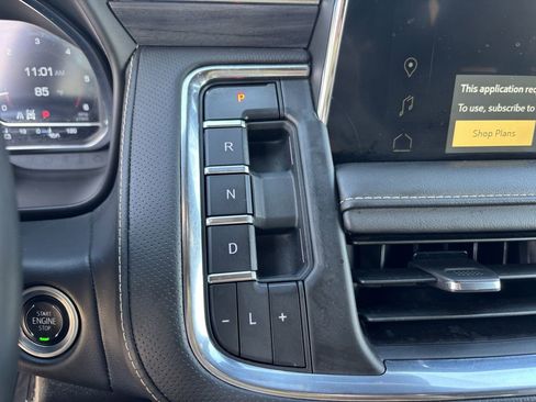 Used 2024 GMC Yukon SLT image 17