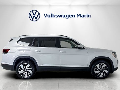 New 2026 Volkswagen Atlas SE image 6