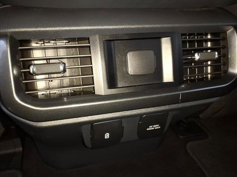 Used 2023 Ford F150 XLT w/ Equipment Group 302A High image 17