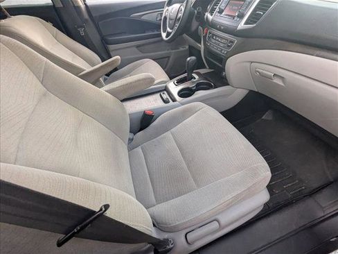 Used 2016 Honda Pilot LX image 15