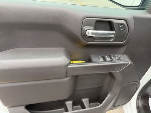 Used 2024 GMC Sierra 1500 Pro w/ Pro Value Package image 17