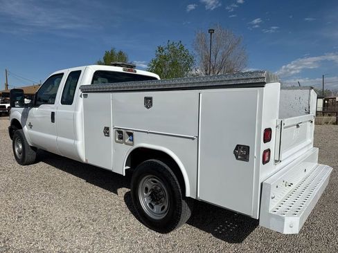 Used 2012 Ford F250 XL w/ Snow Plow Prep Pkg image 7
