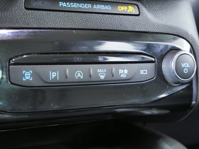 Certified 2024 Ford Escape Platinum AWD/4WD image 26