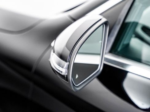 Certified 2022 Mercedes-Benz GLC 300 image 26