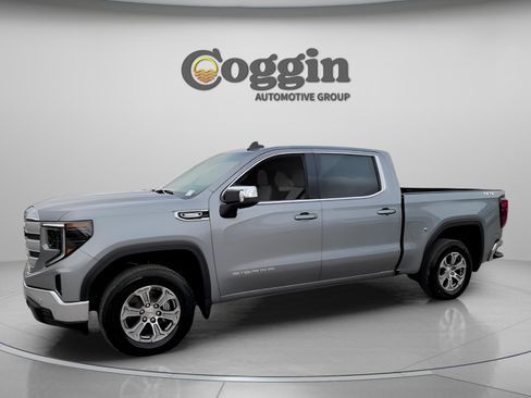 New 2025 GMC Sierra 1500 SLE w/ Preferred Package image 3